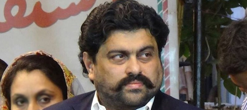رابطہ کمیٹی کا ایکشن، کامران ٹیسوری کی رکنیت 6 ماہ کے لئے معطل