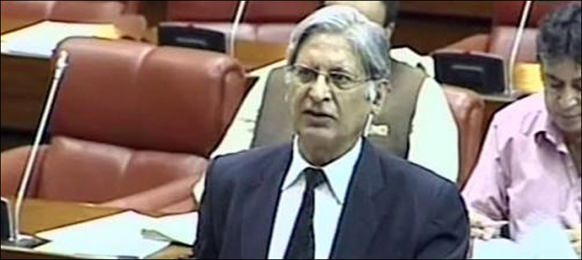 عدلیہ کی شاعری کا مطلب ہے کہ ججز خوفزدہ ہیں، اعتزاز احسن