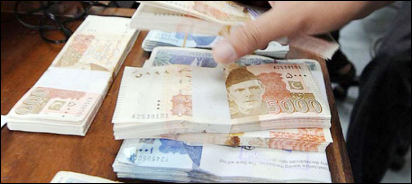 ملکی زرمبادلہ کے ڈالر ذخائر صرف  ڈھائی ماہ کی درآمدات کے برابر رہ گئے