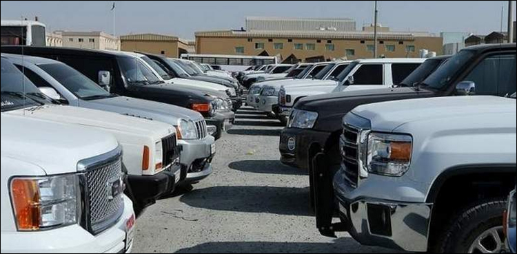 دبئی‘ ٹریفک قوانین کی خلاف ورزی کرنے پر 1200 گاڑیاں ضبط