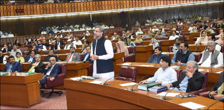 نوازشریف پراربوں ڈالربھارت بھیجنےکاالزام، وزیراعظم کا نیب چیئرمین کو طلب کرنے اور اسپیشل کمیٹی بنانے کا مطالبہ