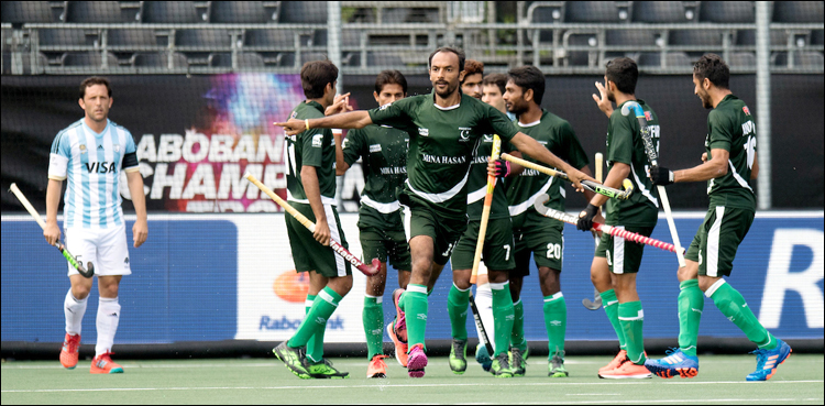 ہاکی ٹیم کے کھلاڑیوں کے گھروں کے چولھے ٹھنڈے پڑنے لگے، ایشین گیمز کے بائیکاٹ کی دھمکی