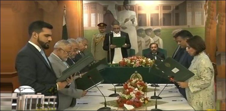 سندھ کی 7 رکنی نگراں کابینہ نے حلف اٹھالیا