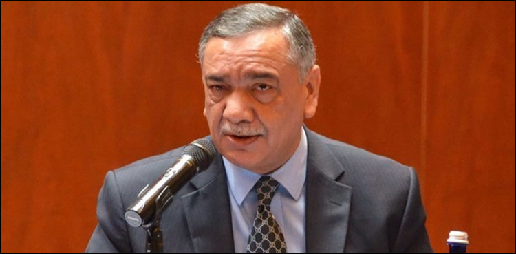 چیف جسٹس آصف سعید کھوسہ  کراچی پہنچ  گئے