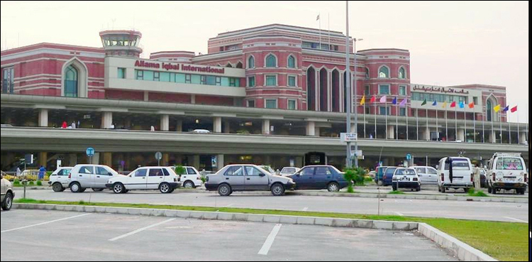لاہور ایئرپورٹ کو پروازوں کے لیے کھول دیا گیا