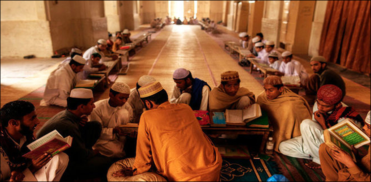 حکومت نے کالعدم تنظیموں کے زیر انتظام مساجد و مدارس کا کنٹرول سنبھال لیا