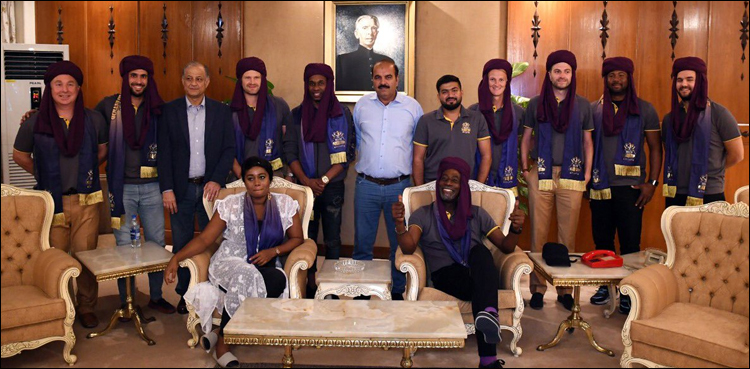 کوئٹہ گلیڈی ایٹرز کےغیرملکی کھلاڑی کراچی پہنچ گئے