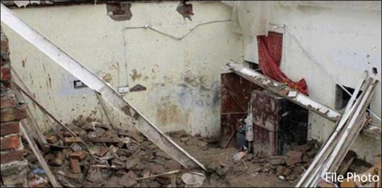 میر پور آزاد کشمیر میں گھر کی چھت گرنے سے 3 بچے جاں بحق