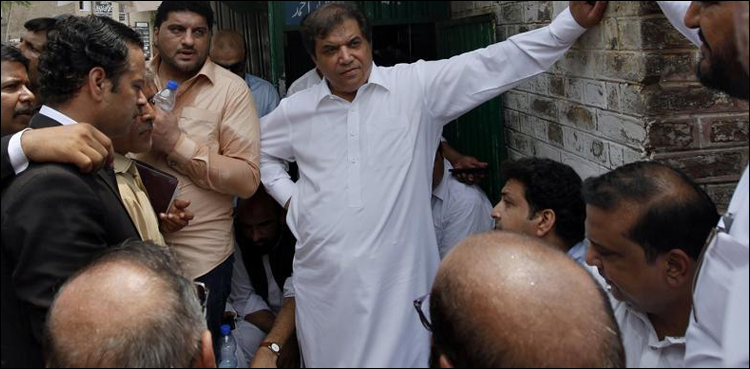 حنیف عباسی کی طبیعت سنبھل گئی، واپس جیل منتقل