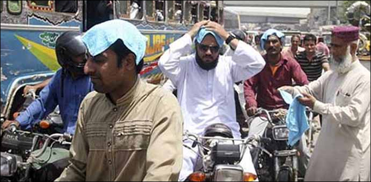 کراچی میں آج بھی گرمی قہر ڈھائے گی