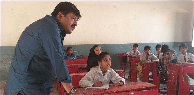 صوبائی وزیرتعلیم کا کراچی کے اسکول کالجز پراچانک چھاپہ