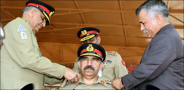 آرمی چیف کا آزاد کشمیر رجمنٹل سینٹر کا دورہ