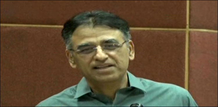 اسد عمر