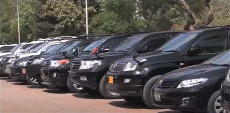 پنجاب حکومت کا 77 نئی گاڑیاں خریدنے کا فیصلہ
