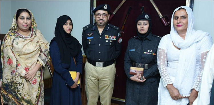 سندھ پولیس کا پہلی مرتبہ خواجہ سراؤں کو ملازمت دینے کا اعلان