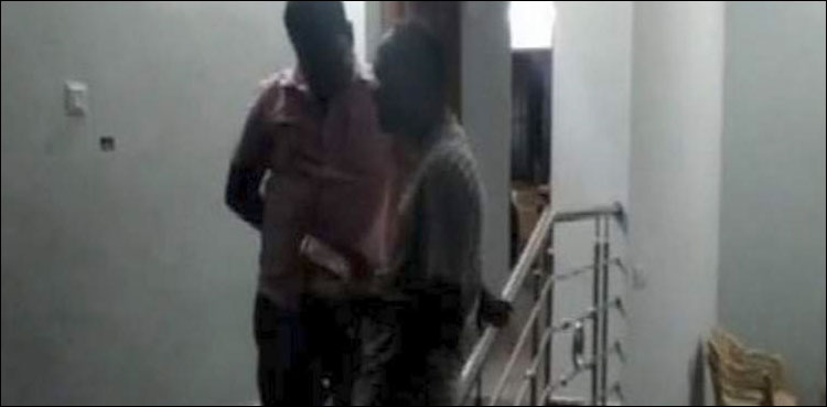 بھارتی الیکشن، ووٹ خریدنے کیلئے رکھی گئی 1 کروڑ روپے سے زائد کی رقم برآمد