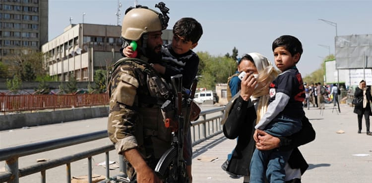 افغانستان میں وزارت کے دفتر پر حملہ، 7 افراد ہلاک درجنوں زخمی
