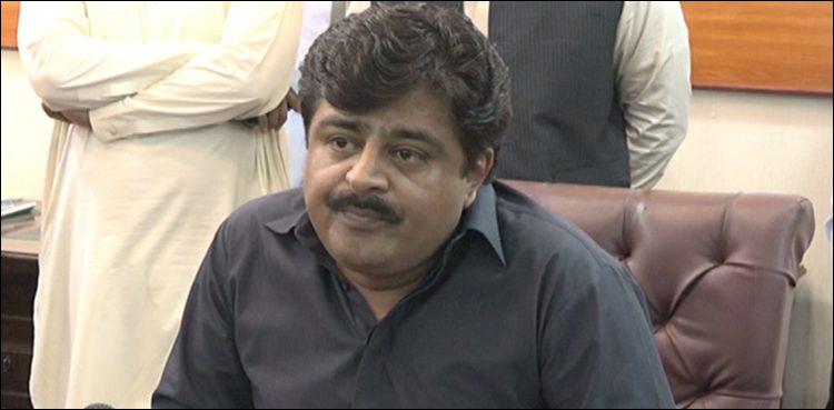 سندھ میں ایک لاکھ اساتذہ پڑھانے اسکول جاتے ہی نہیں:  وزیر تعلیم کا انکشاف