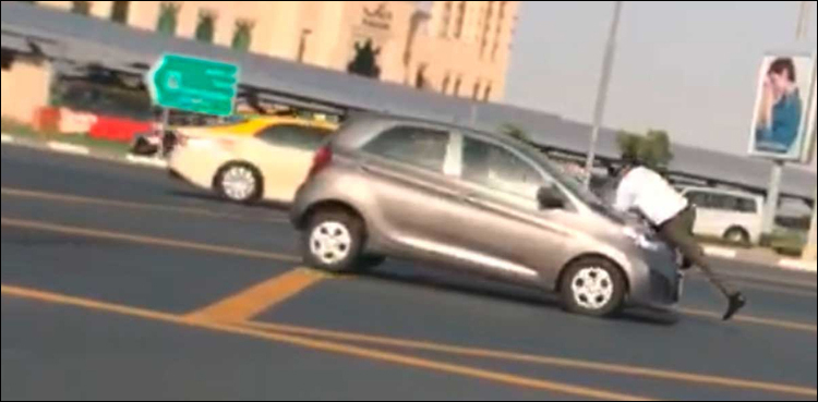 خاتون کو ڈرائیونگ سے روکنے کی ویڈیو وائرل، حکام نے تحقیقات شروع کردیں