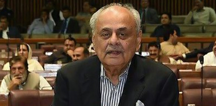 لاہور دھماکا: ہمیں سیکورٹی پالیسی پر نظر ثانی کرنا ہوگی: وزیر داخلہ اعجاز شاہ