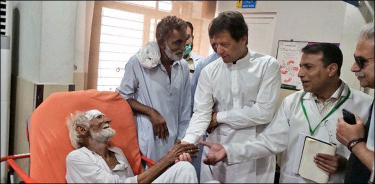 وزیر اعظم کا عوامی سہولتوں کی براہ راست نگرانی کا فیصلہ، مختلف اسپتالوں کا دورہ