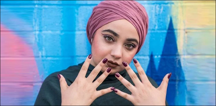 اب نیل پالش نماز کی راہ میں رکاوٹ نہیں بنے گی