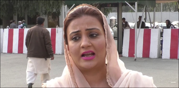 نواز شریف کی بیماری خطرناک اسٹیج پر پہنچ چکی ہے، عظمیٰ بخاری