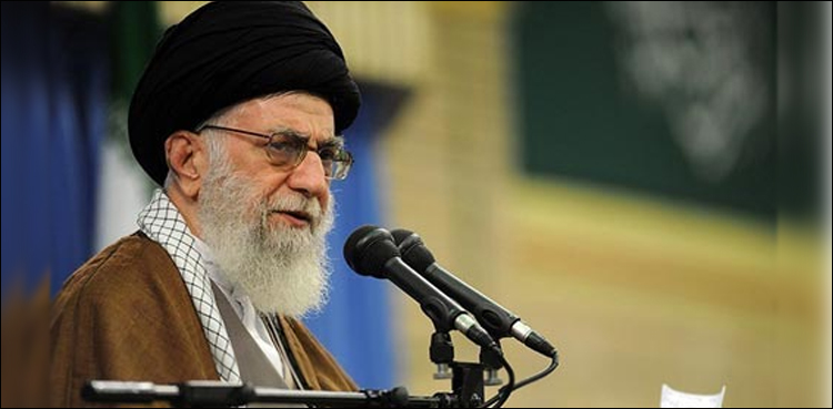فرانسیسی صدر امریکا سے ملا ہوا ہے، آیت اللہ خامنہ ای