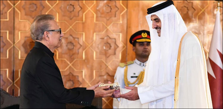 صدرمملکت نے شیخ تمیم الثانی کو اعلیٰ ترین سول اعزاز ’نشان پاکستان‘ سے نواز دیا