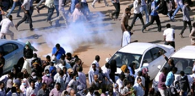 امریکی نے سوڈان پر پابندی عائد کرنے کی دھمکی دے دی