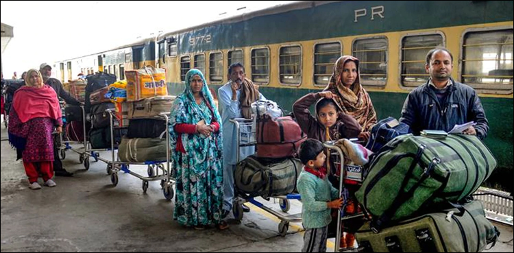 ٹرینوں کے کرایوں میں اضافے کا اطلاق