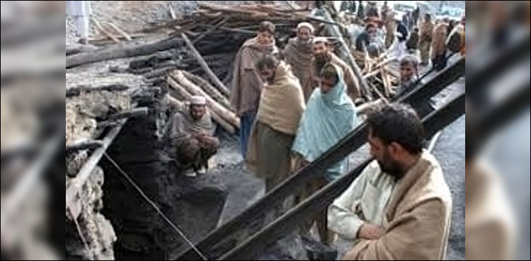 کوئٹہ: ڈیگاری میں کوئلے کی کان میں شارٹ سرکٹ سے آگ، 12 کان کن پھنس گئے