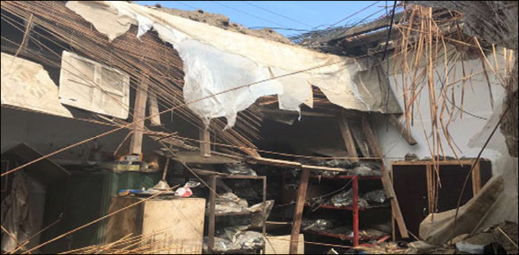 لاہورمیں مکان کی چھت گرنے سے 3 افراد زخمی