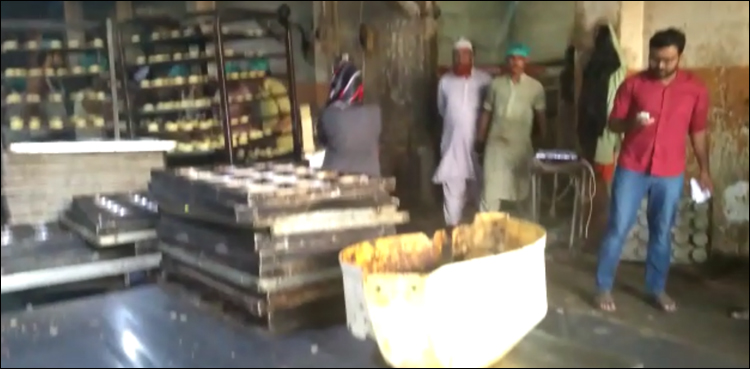 سندھ فوڈ اتھارٹی نے ڈبل روٹی بنا نے والی فیکٹری کو سیل کر دیا