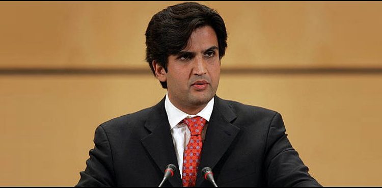 گندم اور دالیں وافر مقدار میں موجود ہیں، قلت پیدا نہیں ہوگی، خسرو بختیار