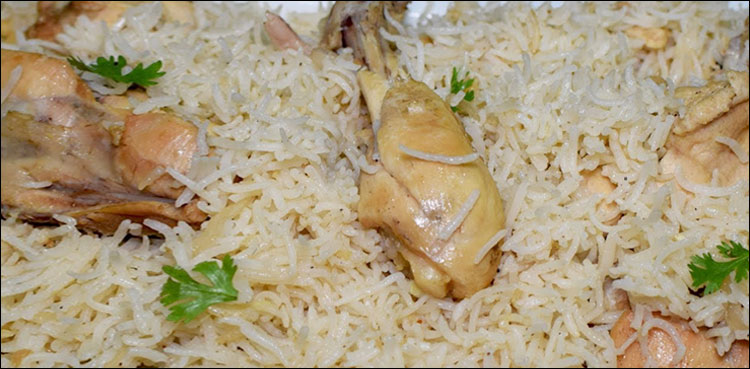 آج دستر خوان کو مزیدار یخنی پلاؤ سے سجائیں
