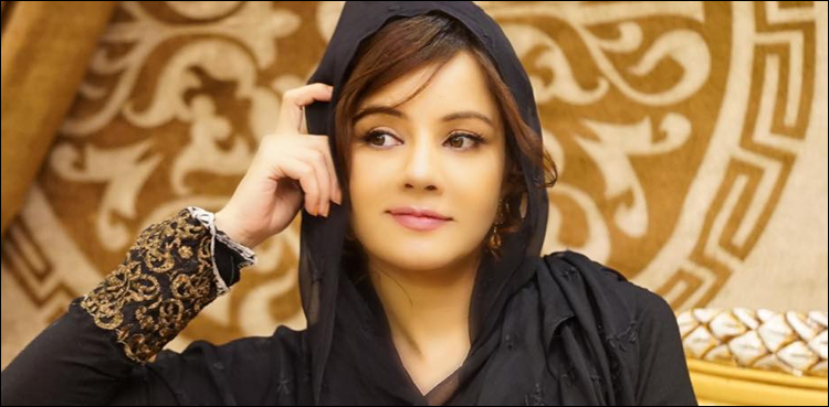 گلوکارہ رابی پیرزادہ گرفتاری سے  بچ گئیں