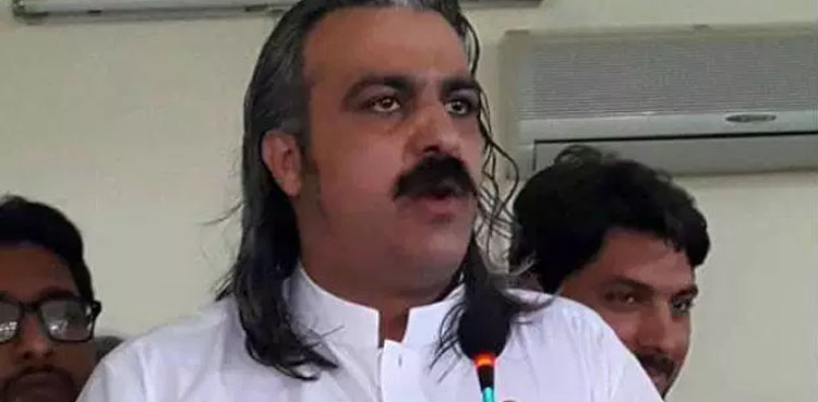مسئلہ کشمیر پر اپنے مؤقف سے ایک انچ بھی پیچھے نہیں ہٹیں گے، علی امین گنڈاپور