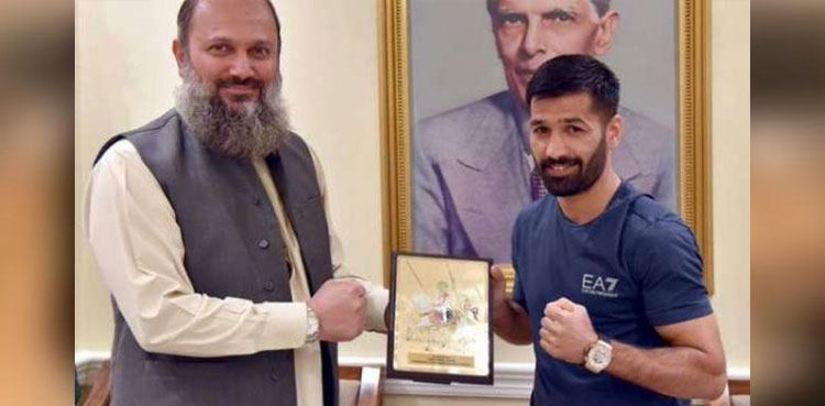 وزیراعلیٰ بلوچستان کا باکسر محمد وسیم کے لیے پانچ لاکھ روپے انعام کا اعلان