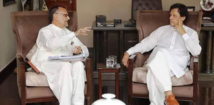 وزیراعظم عمران خان سے وفاقی وزیر اعظم خان سواتی کی ملاقات، اہم امور پر تبادلہ خیال
