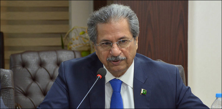 سابق وفاقی وزیر شفقت محمود کا سیاست چھوڑنے کا اعلان
