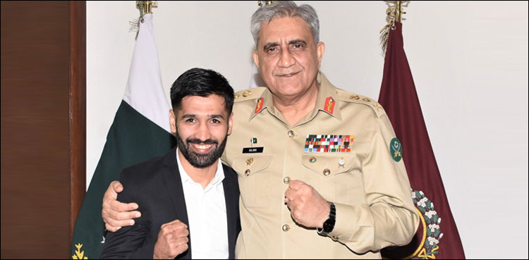 آرمی چیف کی باکسر محمد وسیم سے ملاقات