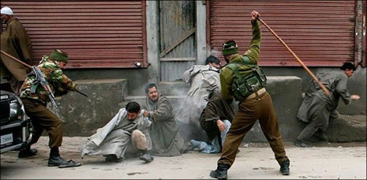 مقبوضہ کشمیر میں بھارتی فورسز کے مظالم کا سلسلہ جاری، خاتون سمیت متعدد افراد زخمی