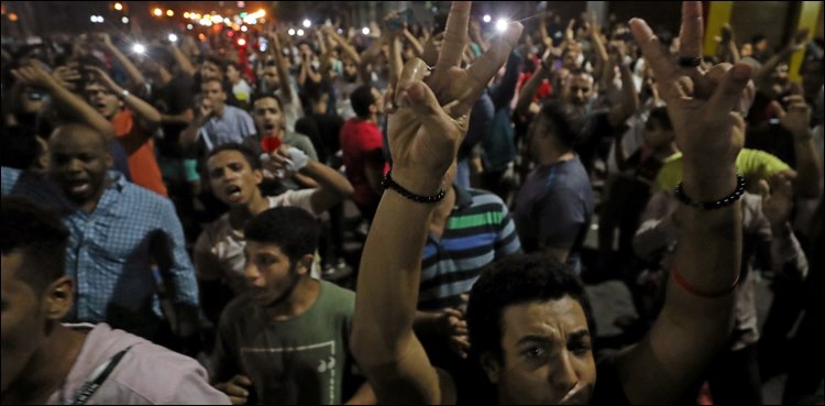مصر: صدر السيسی کے خلاف بڑا احتجاج، مظاہرین کی التحریر اسکوائر جانے کی کوشش