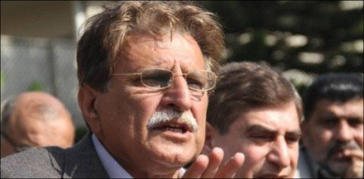 وزیر اعظم آزاد کشمیر کا زلزلے سے متاثرہ علاقوں کا دورہ