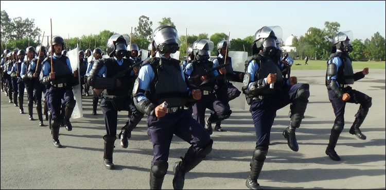 مولانا فضل الرحمان کا آزادی مارچ، وفاقی پولیس کا دیگر صوبوں سے نفری طلب کرنے کا فیصلہ
