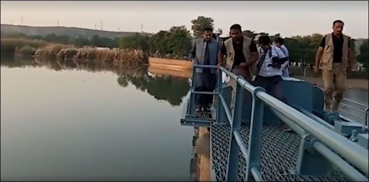 عثمان بزدار کا نہر اپر جہلم کی بحالی کا کام مکمل ہونے پر اسپل وے کھولنے کا افتتاح