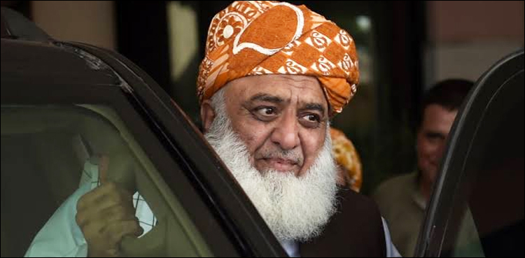 مولانا فضل الرحمان  لندن پہنچ گئے