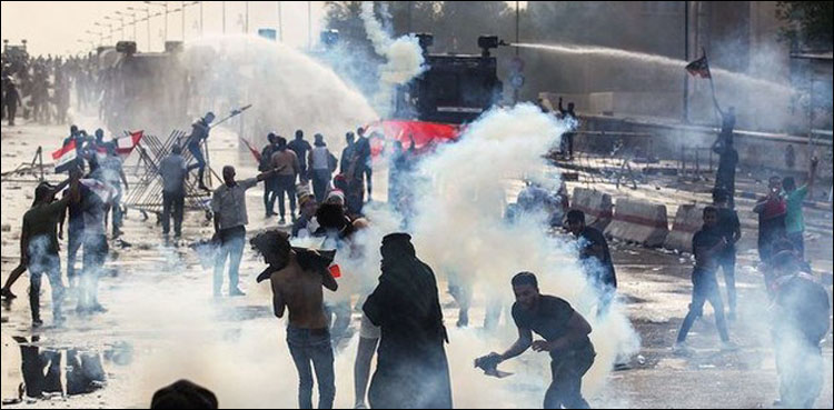 عراق میں معاشی بدحالی کے خلاف مظاہرے، پولیس فائرنگ سے چار ہلاک، 200 زخمی