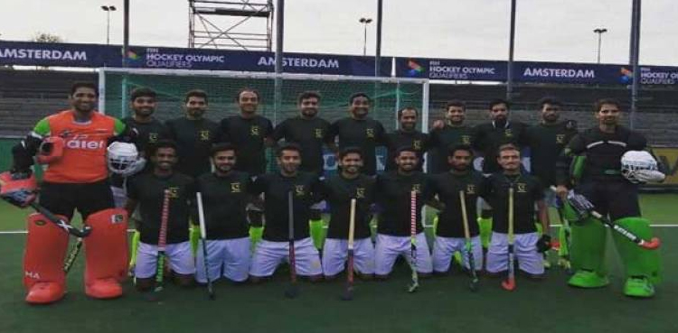 شرمناک شکست کے بعد قومی ہاکی ٹیم وطن واپس پہنچ گئی